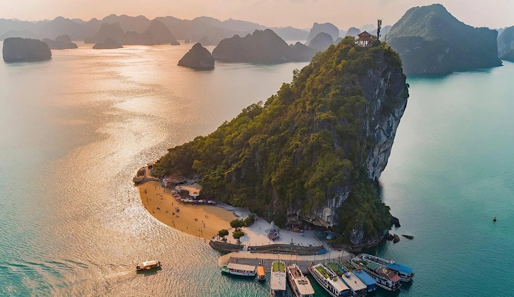 Vietnam Airlines | ティトップ島訪問：ハロン湾の中心にある平和な宝石